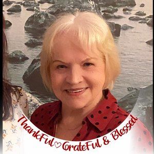 Meet your Posher, Helga